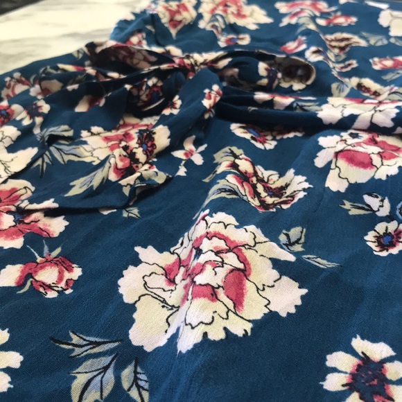 Blue floral rayon dress by Jack By BB Dakota - Picture 3 of 6